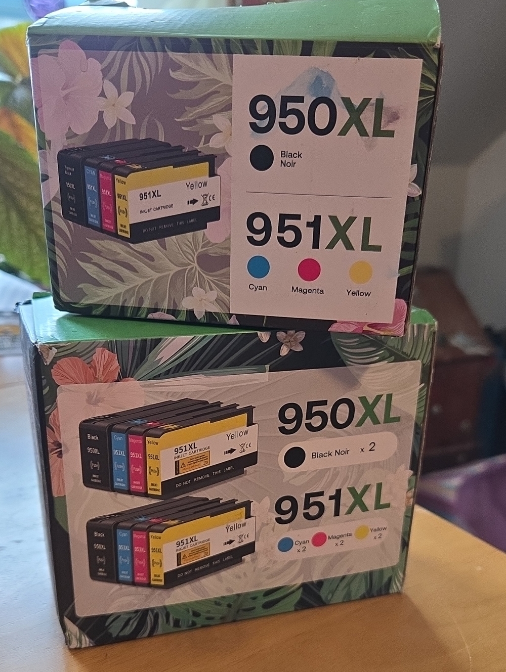 HP one 950xl Black and one 951xl Color combo (2 Sets) GREAT PRICE!!